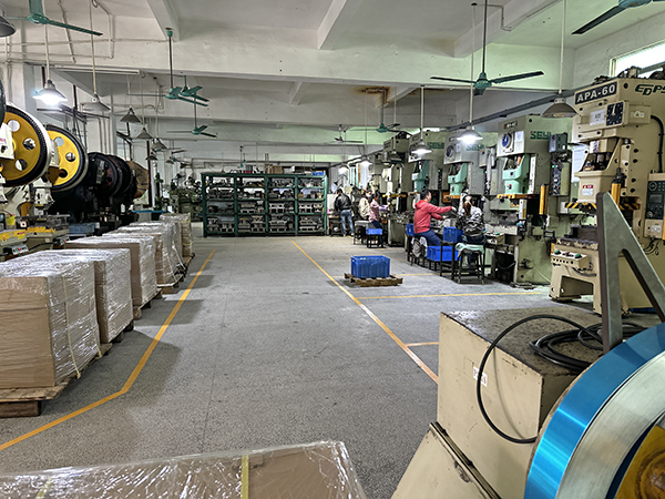 廠(chǎng)房(fáng)設備